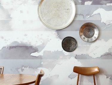 Newmor Watercolour stripe pale 1