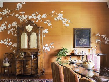 Asia Collection White Magnolia Dining Room Milano