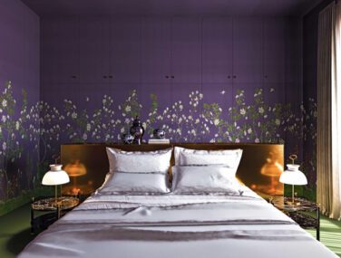 Collezione Imperial Garden: Tessuto da Parato Dipinto a Mano • Misha 2024 04 10 16 47 31