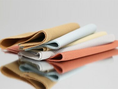 Lense Screen Be inspired Body 806x529px ver2 680x446