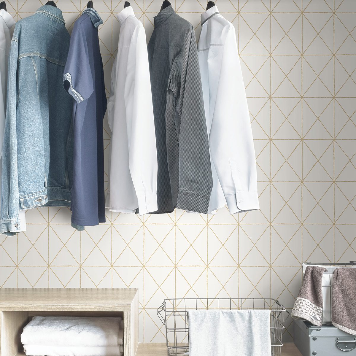 0045664 white gold get in line peel and stick wallpaper.jpeg