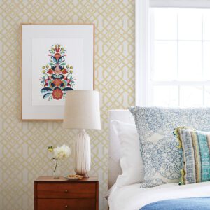 0058675 this traditional trellis design undergoes a modern and artistic update in this peel and stick wallpa.jpeg