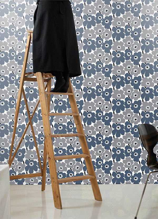 0061069 grey pieni unikko peel and stick wallpaper.jpeg