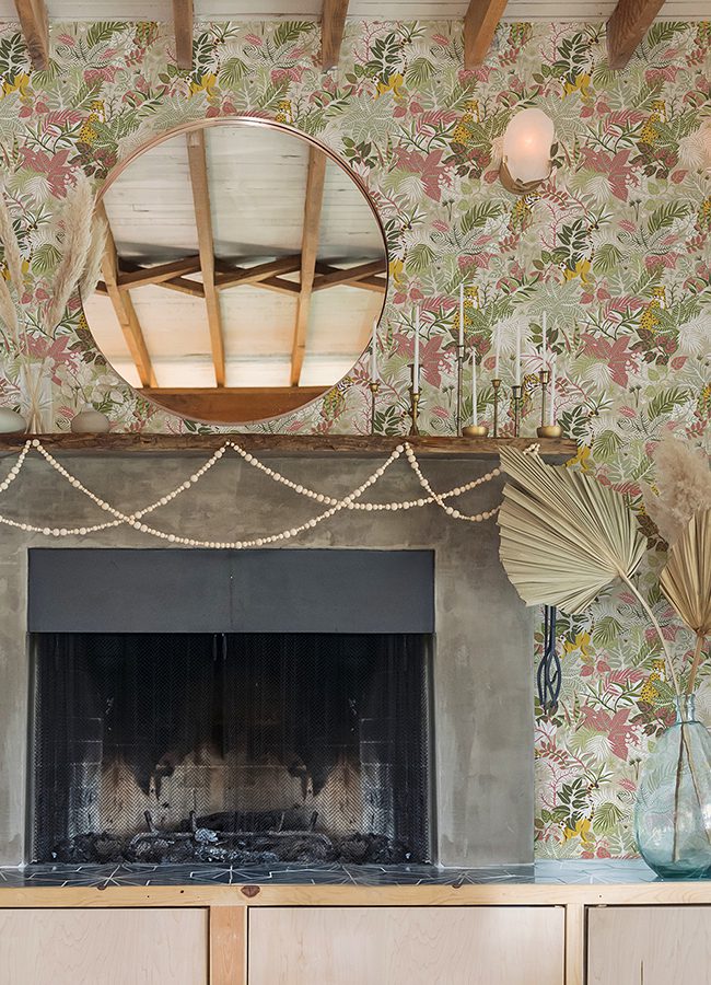 0065878 sand tropical oasis peel and stick wallpaper.jpeg