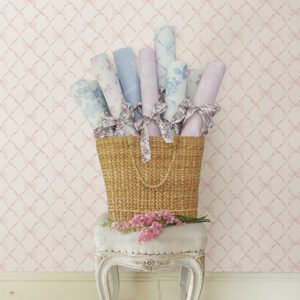 0087778 pink jam baby bow peel and stick wallpaper.jpeg