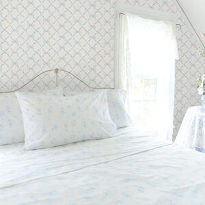 0087786 dreamy sky baby bow peel and stick wallpaper.jpeg