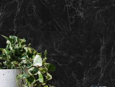 marble black room