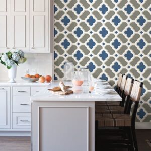 Lido Navy Quatrefoil Wallpaper