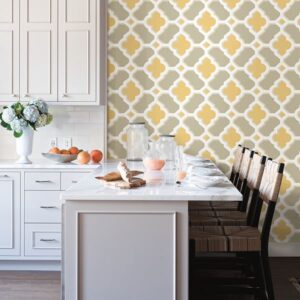 Lido Mustard Quatrefoil Wallpaper