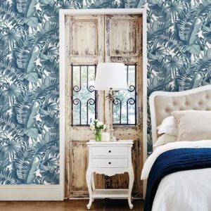 Alfresco Navy Palm Leaf Wallpaper