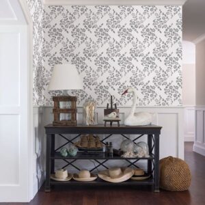 Arabesque Grey Floral Trail Wallpaper