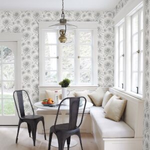 Umbra Light Grey Floral Wallpaper