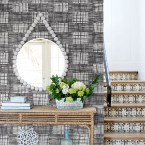 Maxwell Black Geometric Wallpaper