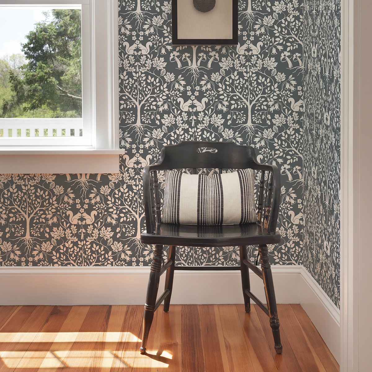 0055094 leo grey tree wallpaper