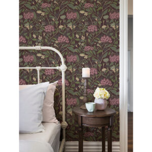 Hybbe Purple Hydrangea Garden Wallpaper