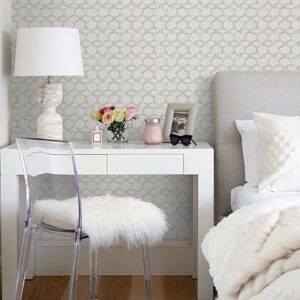 Besi Silver Tiled Wallpaper