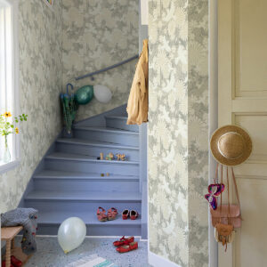 Dr√∂mma Light Grey Songbirds and Sunflowers Wallpaper