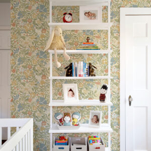 Midsommar Light Green Floral Medley Wallpaper