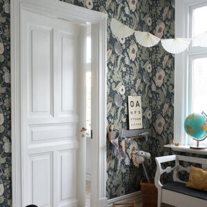 Anemone Navy Floral Wallpaper