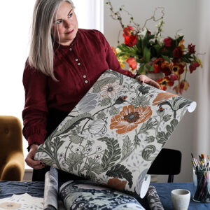 Anemone Grey Floral Wallpaper