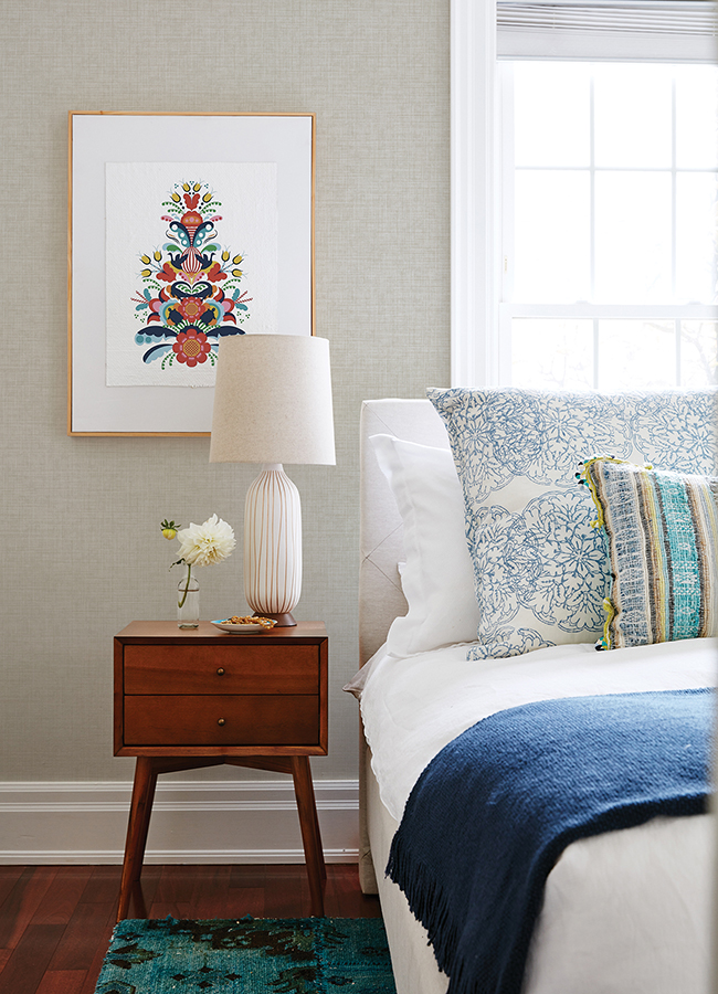 Tuckernuck Taupe Linen Wallpaper - Image 2