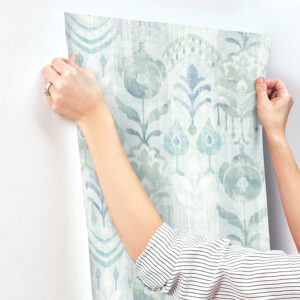 Pavord Green Floral Shibori Wallpaper