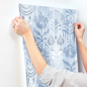 Pavord Blue Floral Shibori Wallpaper
