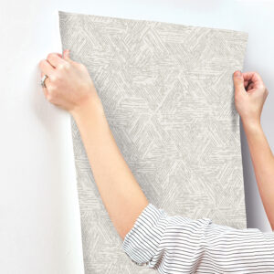 Retreat Grey Quilted Geometric Wallpaper