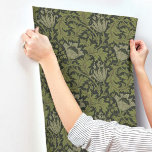 Anemone Dark Green Floral Trail Wallpaper