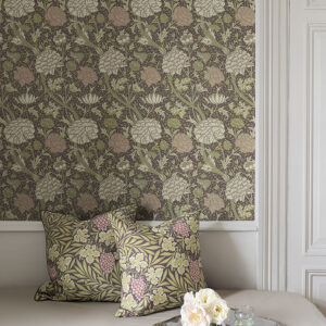 Cray Plum Floral Trail Wallpaper
