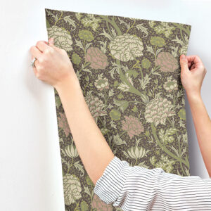 Cray Plum Floral Trail Wallpaper