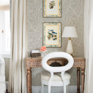 Urbane Light Grey Diamonds Wallpaper