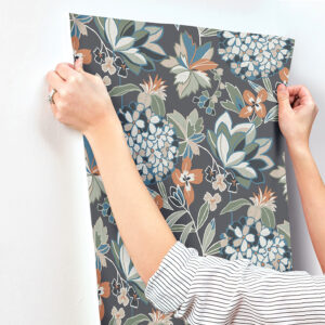 Valdivian Moss Floral Wallpaper